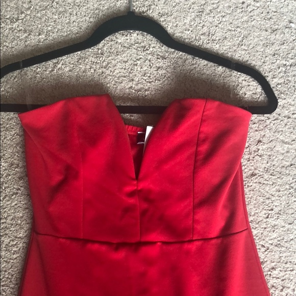 Mini red dress - Picture 2 of 4